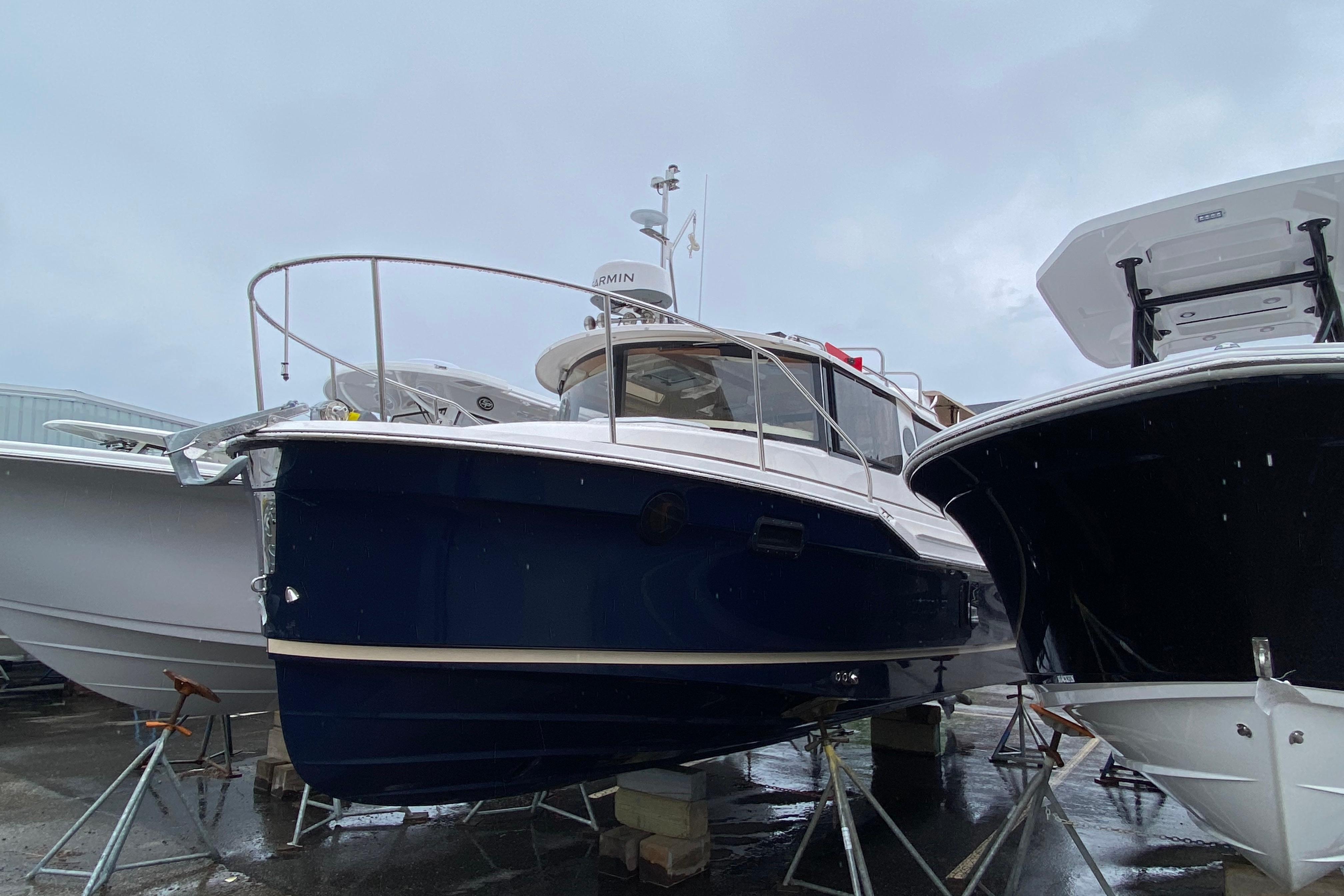 2025 ranger tugs r 25 power 9996873 20260626101537455 1